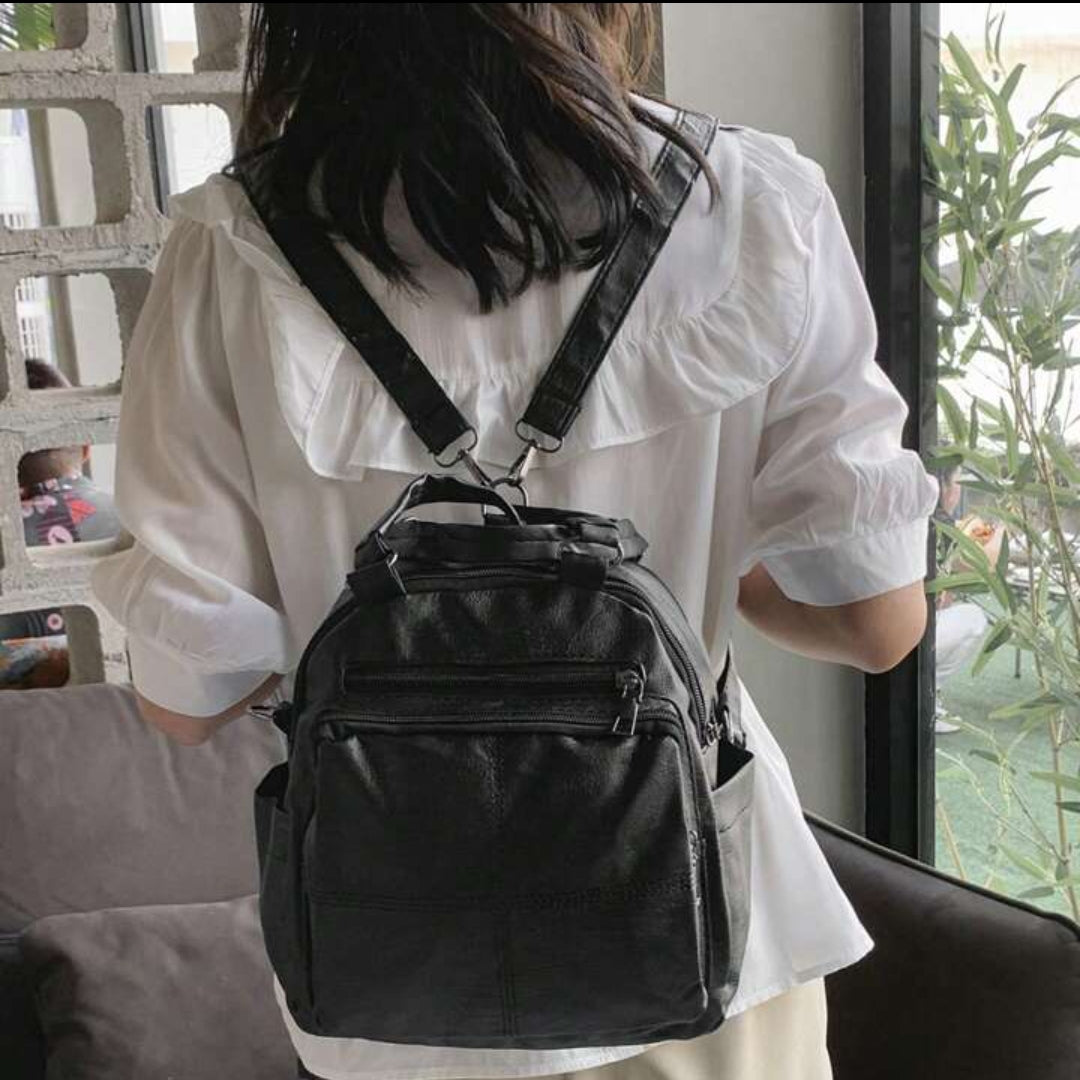 SHOULDER BAG B38