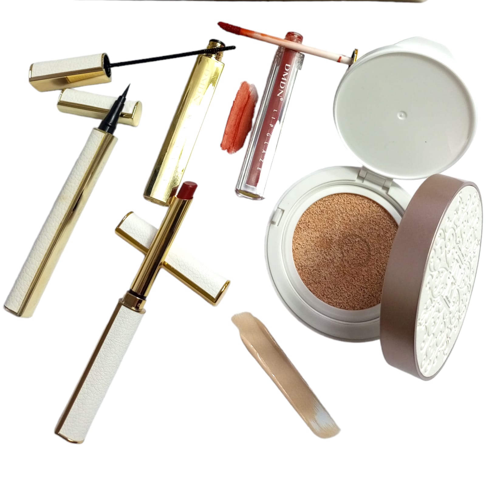 DMDN ARBITRARILY LUXURY MAKE UP SET