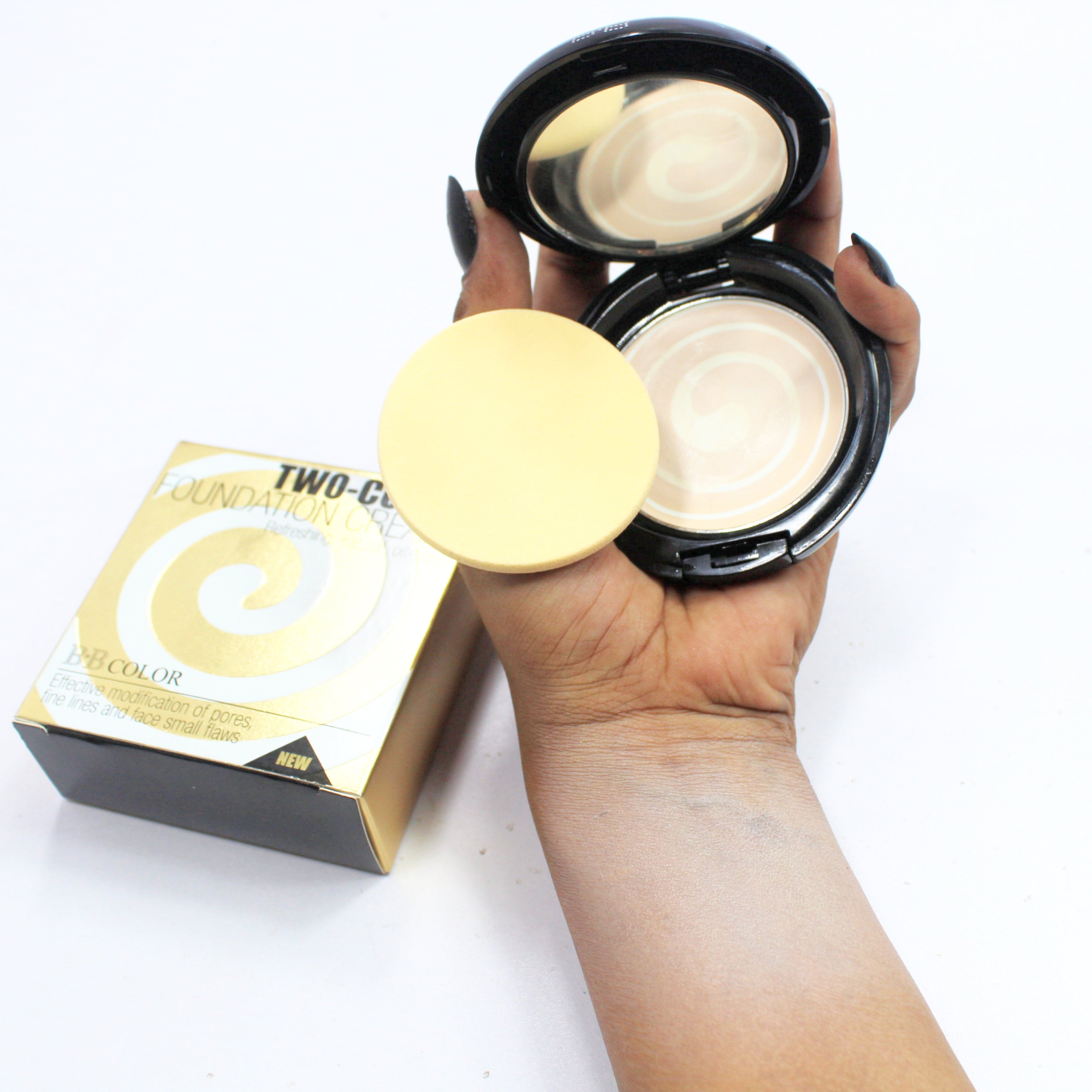 FOUNDATION TWO COLOR CREAM