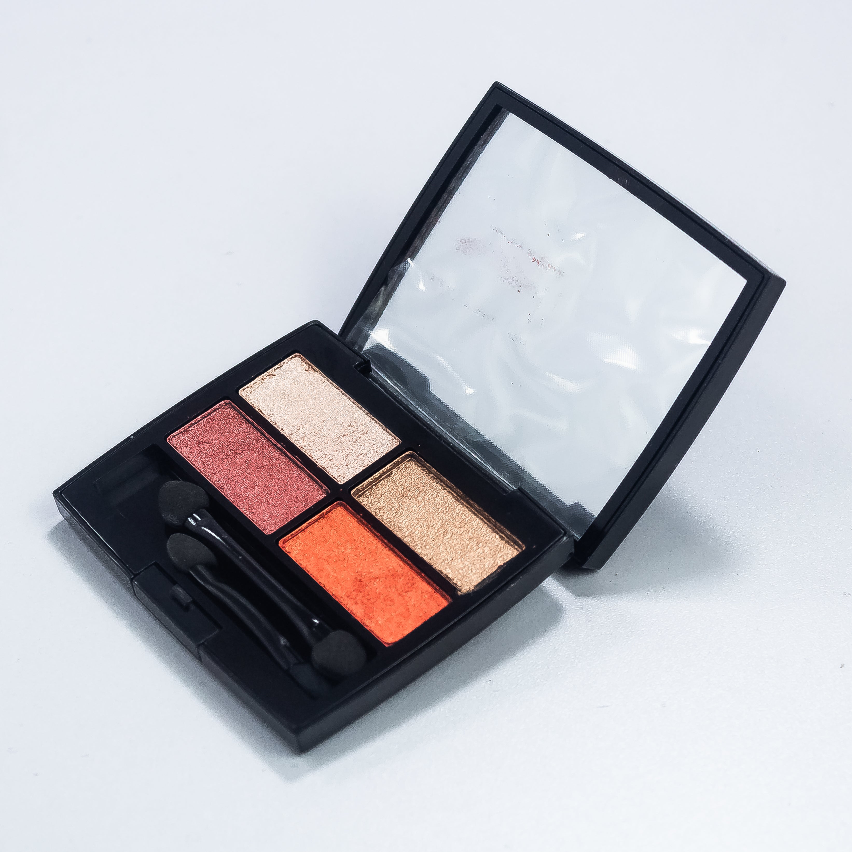 XIMIVOGUE COLLECTION EYESHADOW 4 COLOR MAKEUP MINI KIT